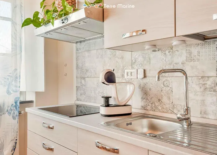 Ponente, Terremarine *